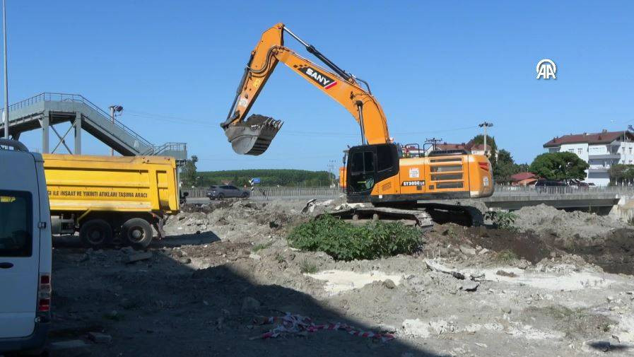Terme Çayı'nın yatağı 30 metre genişletiliyor. Taşkınlarla gündeme gelmişti - Resim: 2